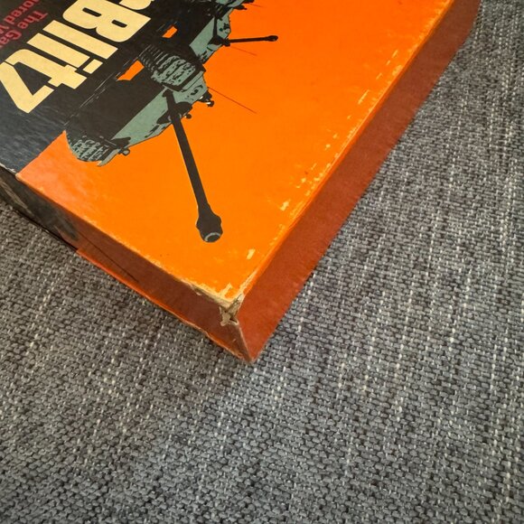 PanzerBlitz (open, punched) The Avalon Hill Game Co 807 - Picture 4 of 12